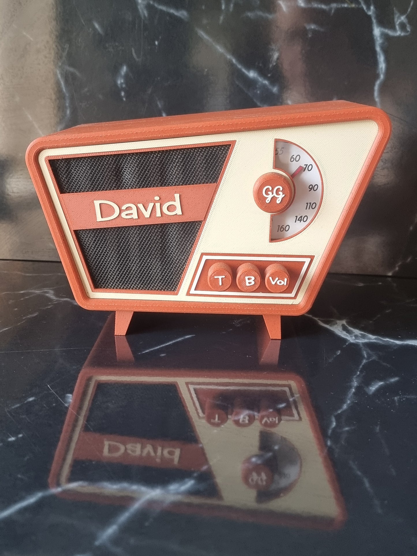 Retro Bluetooth device. Vintage style speaker. 1950s. Turquoise.