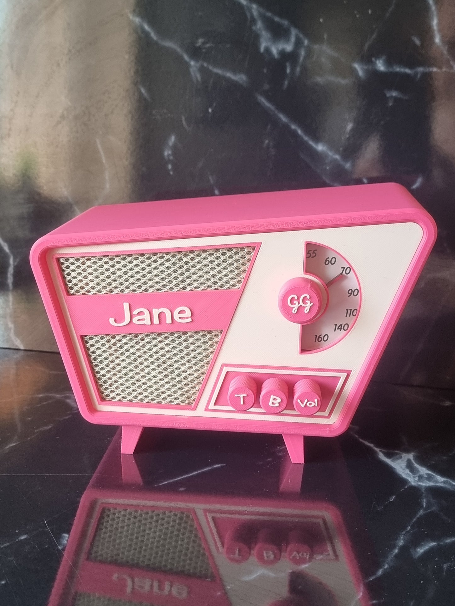 The Jetson, Retro Bluetooth device. Vintage style speaker. 1950s. Pink
