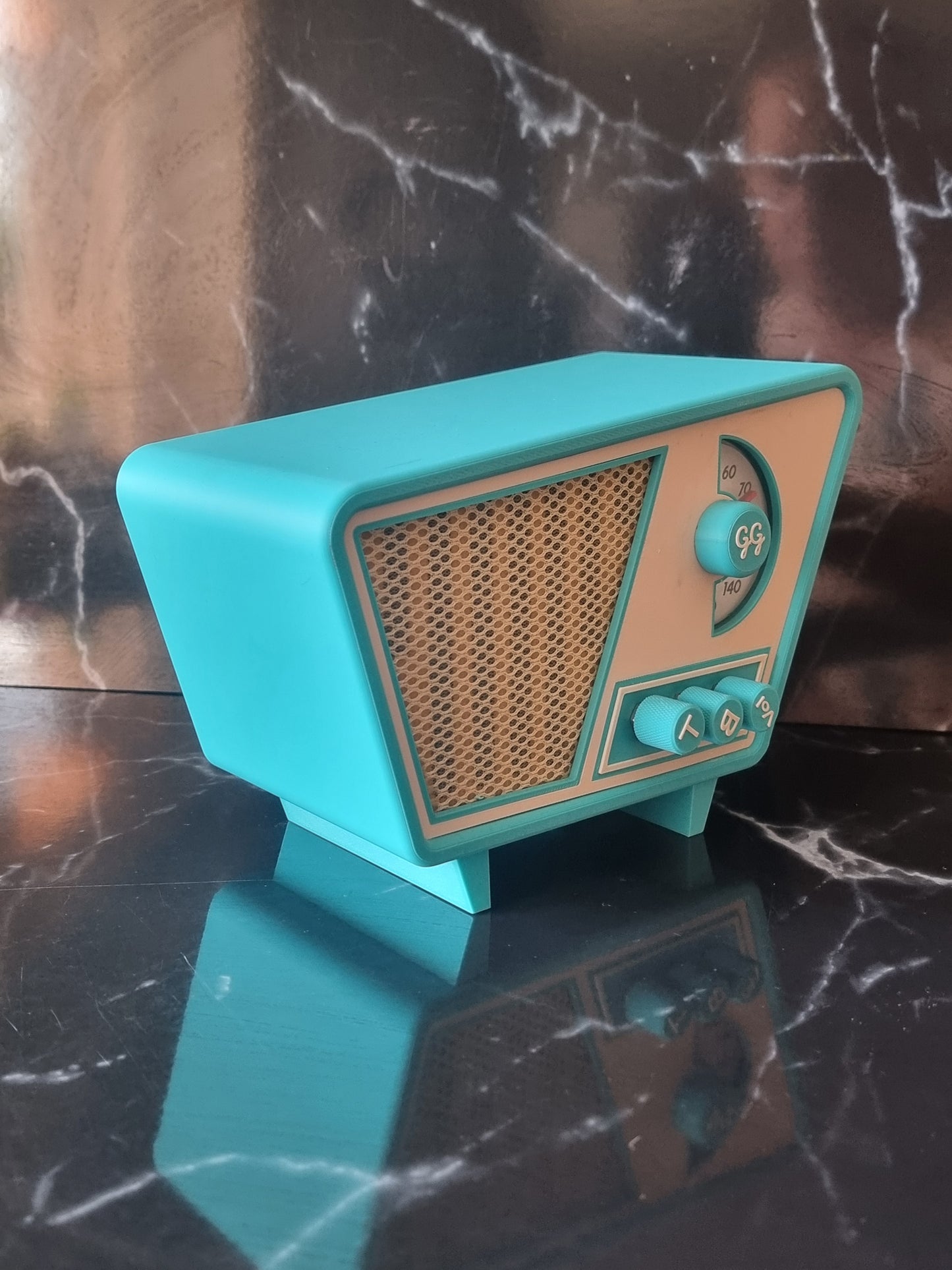 Retro Bluetooth device. Vintage style speaker. 1950s. Turquoise.